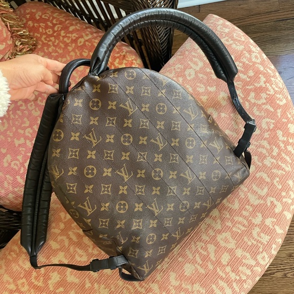 Authentic Louis Vuitton Monogram Palm Springs MM BackPack - Picture 3 of 17